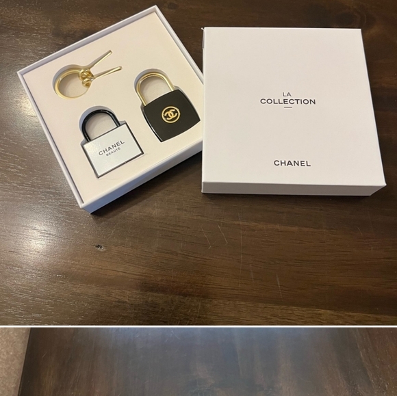 Chanel Lock and Key set - Picture 2 of 13